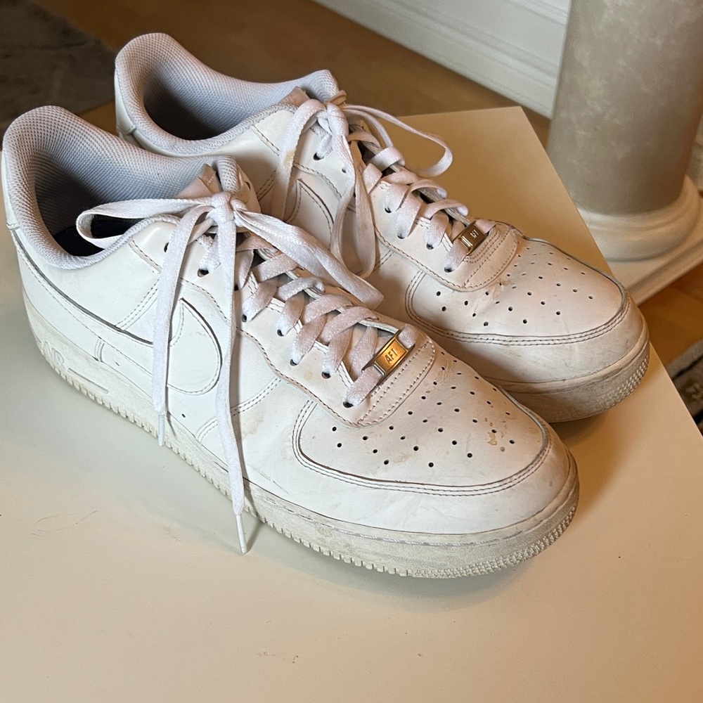 Nike White Low-Top Sneakers
